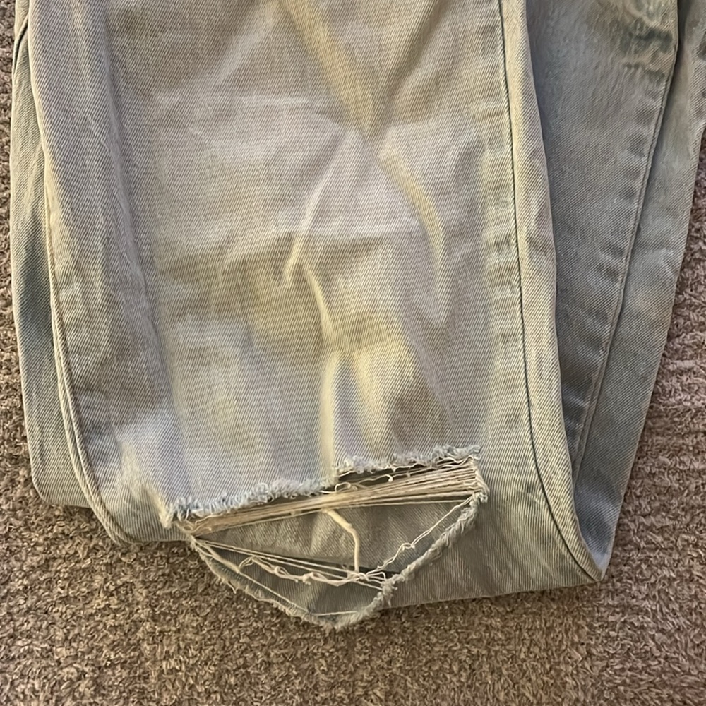 Universal Thread Jeans - Picture 3 of 3